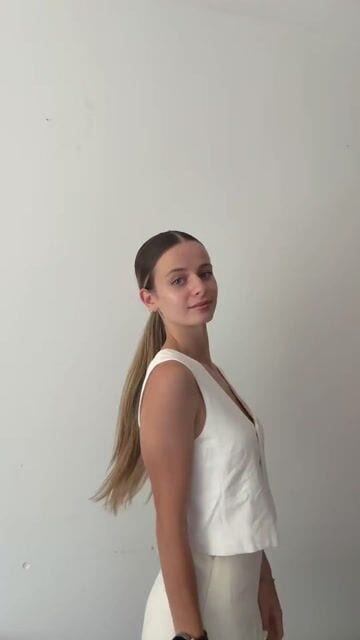 maria-encheva 9:16 · UGC визуализация