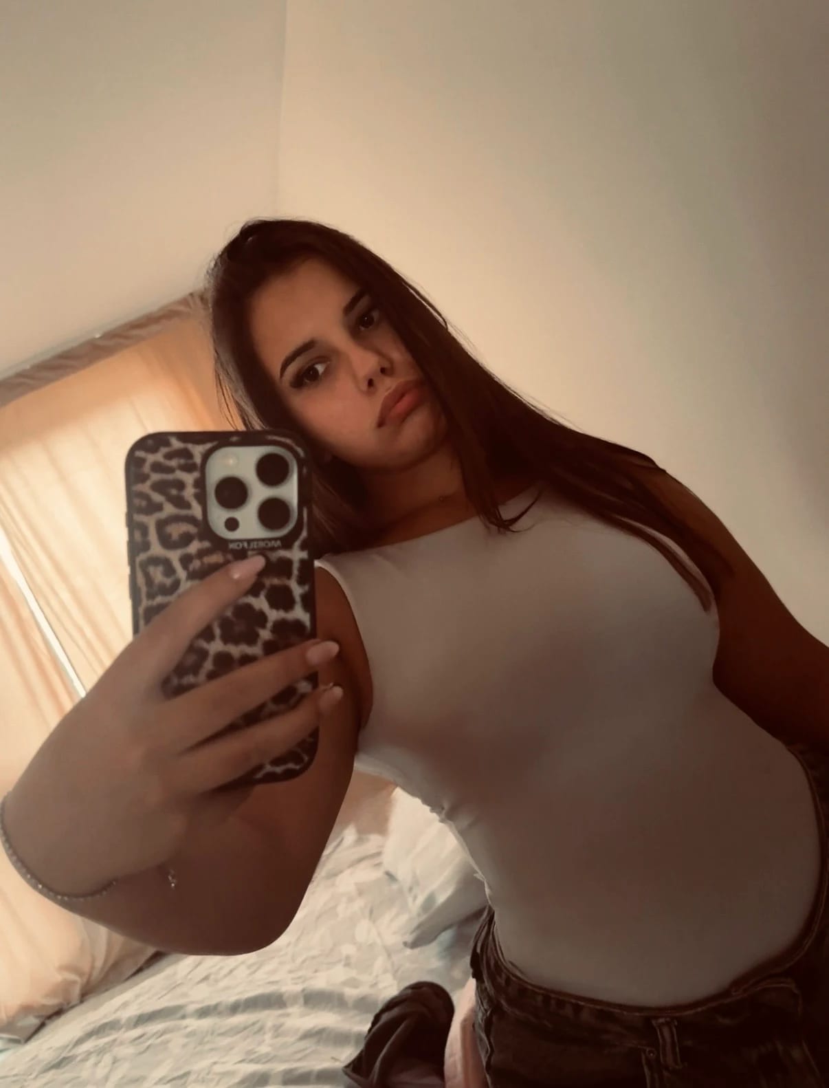 vivi 9:16 · UGC визуализация